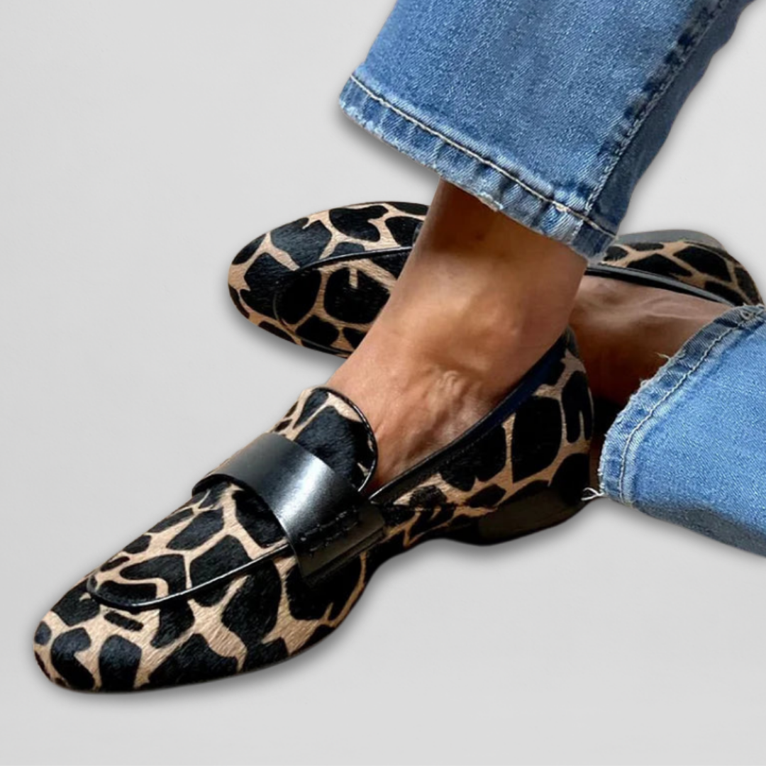 Élise™ | Chique Loafers met Luxe Dierenprint